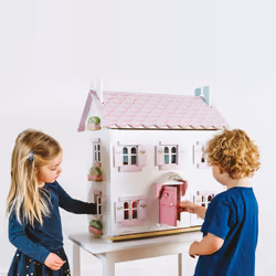 Le Toy Van Sophie's Wooden Dollhouse maison de poupée