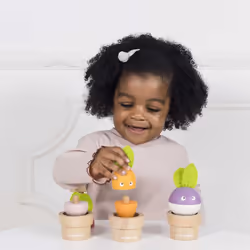 Le Toy Van Stacking Veggies