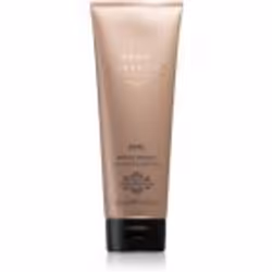 Le shampooing Grow Gorgeous Curl nettoie efficacement le cuir chevelu, il lave parfaitement les cheveux et leur redonne leur  ...