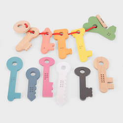 Tickit Clés en bois arc-en-ciel