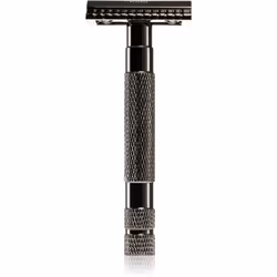 Le rasoir The Bluebeards Revenge Cutlass Razor est le moyen le plus simple pour avoir un visage parfaitement lisse.