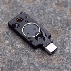 Yubico YubiKey C Bio FIDO Edition - Vue supplémentaire 4