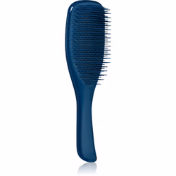 Outre le shampoing, l’après-shampoing et d’autres produits de soin sont essentiels pour garder de beaux cheveux. Une bonne ro ...