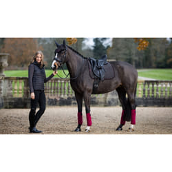 Tapis de dressage pour cheval en daim LeMieux