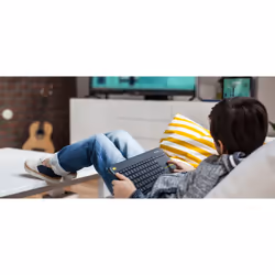 Logitech K400 Plus Tv clavier RF sans fil QWERTZ Tchèque Noir - Vue supplémentaire 4
