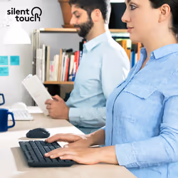 Logitech MK295 Silent Wireless Combo clavier Souris incluse USB QWERTY US International Graphite