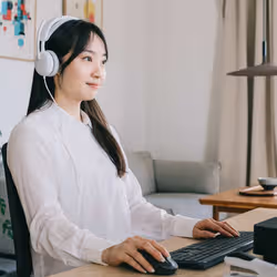 Logitech Zone Wired 2 Casque Avec fil Arceau USB Type-C / USB Type-A Blanc - Vue supplémentaire 2