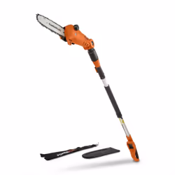 Travailler en hauteur et garder les deux pieds au sol, le tout en même temps : avec cette tronçonneuse Dual Power, c’est poss ...