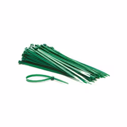 Description générale Ce jeu de serre-câbles en nylon de 4,6 x 200 mm, en couleur verte, comprend 100 pièces. Conçu pour une u ...