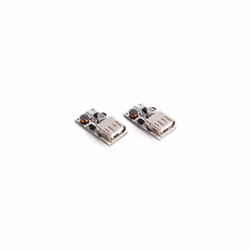Ce module fournit une tension stable de 5 V à partir d'une seule pile Li-Po ou de deux piles alcalines. plage tension d'entré ...