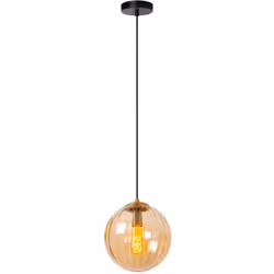 Un retour aux sources avec des matériaux purs et nobles. La lampe suspendue Monsaraz s'impose d'elle-même. La source lumineus ...