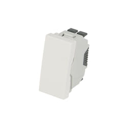 Poussoir simple ½ module Efapel Quadra & Latina (45x45)