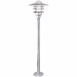 Une lampe extérieure traditionnelle en acier galvanisé. Conçue pour une utilisation avec des ampoules à basse consommation d' ...