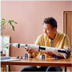 LEGO 92176 Ideas NASA Apollo Saturn V Fusée et véhicules spatiaux ensemble de construction pour collectionneurs de vaisseaux