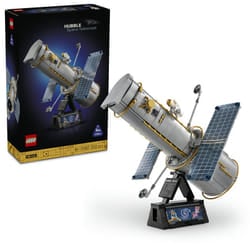 LEGO Icons 11382 Le télescope spatial Hubble - Set de construction à collectionner pour adultes inspiré de la NASA.