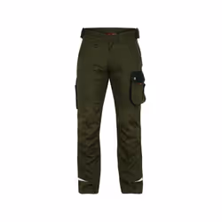 65% polyester 35% coton, 290 g/m². Nombreuses poches fonctionnelles, dont poche cuisse avec poche zippée. Genoux préformés et ...