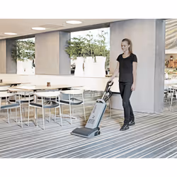 Nilfisk VU500 15 3,5 L Aspirateur sans sac Sec 900 W Sac à poussière