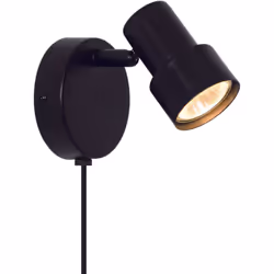 Boston présente un design simple et minimaliste et offre une lumière pratique. Elle est dotée de têtes de lampe inclinables e ...