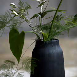 House Doctor Groove vase Vase rond Argile Noir