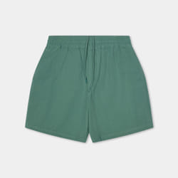 Short décontractée Revolution