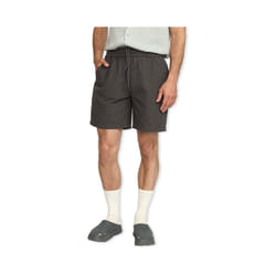 Short décontractée Revolution