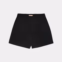 Short décontractée Revolution