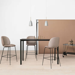 GUBI Gräshoppa éclairage de plafond