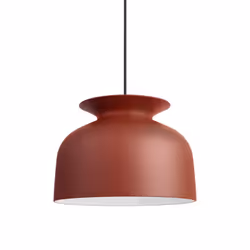 GUBI Ronde, Noir, Rouge, Bois