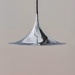 GUBI Semi, Noir, Chrome