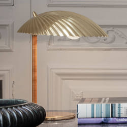 GUBI 5321 lampe de table Laiton