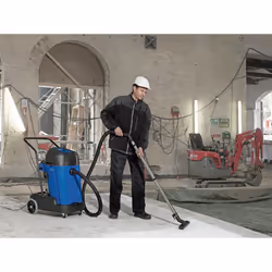 Nilfisk MAXXI II 55-2 WD 2 Noir, Bleu 55 L 2500 W