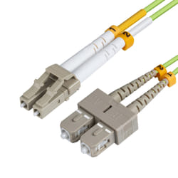 Microconnect FIB561005 câble de fibre optique 5 m LC SC OM5 Vert