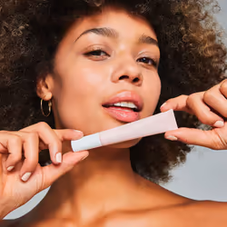 Eye BRIGHT’N Conceal correcteur liquide #002-Rose Doux