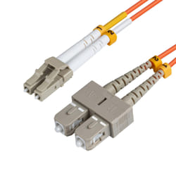 Microconnect 2m LC-SC UPC LSZH câble de fibre optique OM2 Orange