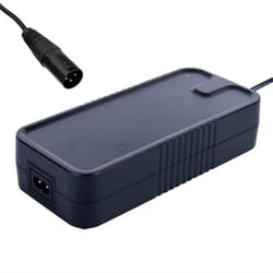 Akyga AK-EV-13 adaptateur de puissance & onduleur Universel 168 W Noir