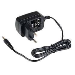 Akyga AK-TB-18 adaptateur de puissance & onduleur 5 W Noir