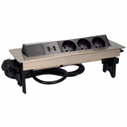 Boîtier supérieur rétractable accessible par pression. Mécanisme automatique. Equipé de 3 prises 2P+T+ 2 ports USB. Alimentat ...