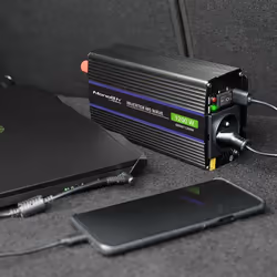 Qoltec Monolith adaptateur de puissance & onduleur Auto/Indoor 600 W Noir