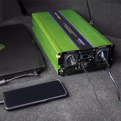 Qoltec Monolith adaptateur de puissance & onduleur Auto 6000 W Vert
