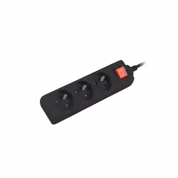 Lanberg PS1-03E-0150-BK multiprise 1,5 m 3 sortie(s) CA Intérieure Noir
