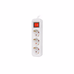 Lanberg PS1-03F-0150-W multiprise 1,5 m 3 sortie(s) CA Intérieure Blanc