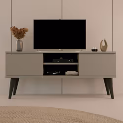 Inspiré par le style scandinave, ce meuble TV 2 portes gris et noir CISKO est un choix pratique et esthétique pour compléter ...