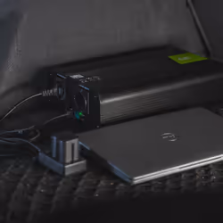 Green Cell INV21 adaptateur de puissance & onduleur Auto 6000 W Noir - Vue supplémentaire 4