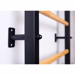 BenchK 721B + A076 barre de traction avec extenseurs 150 kg Noir, Blanc Mur