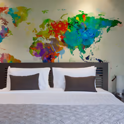 Planete Discount PD13406-200-154, Papier peint non tissé, Crème, Colorful, Crème, 120 g/m², Paint splashes map of the World, ...