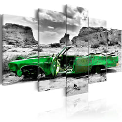 Tableau Vintage Voiture verte rétro dans le désert du Colorado - PD12317-200-100