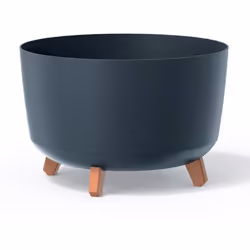 Les pots de fleurs de la gamme Gracia sont fabriqués en plastique de qualité supérieure et sont résistants aux conditions mét ...