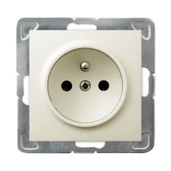 Ospel GP-1YZ/m/27 prise de courant