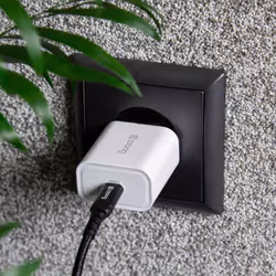 Crong CRG-TUSBC20-WHI chargeur d'appareils mobiles Smartphone, Tablette Blanc Secteur Charge rapide Intérieure - Vue supplémentaire 6