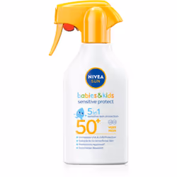 Un spray solaire à la camomille bio avec un indice de protection SPF 50 pour la peau sensible des enfants